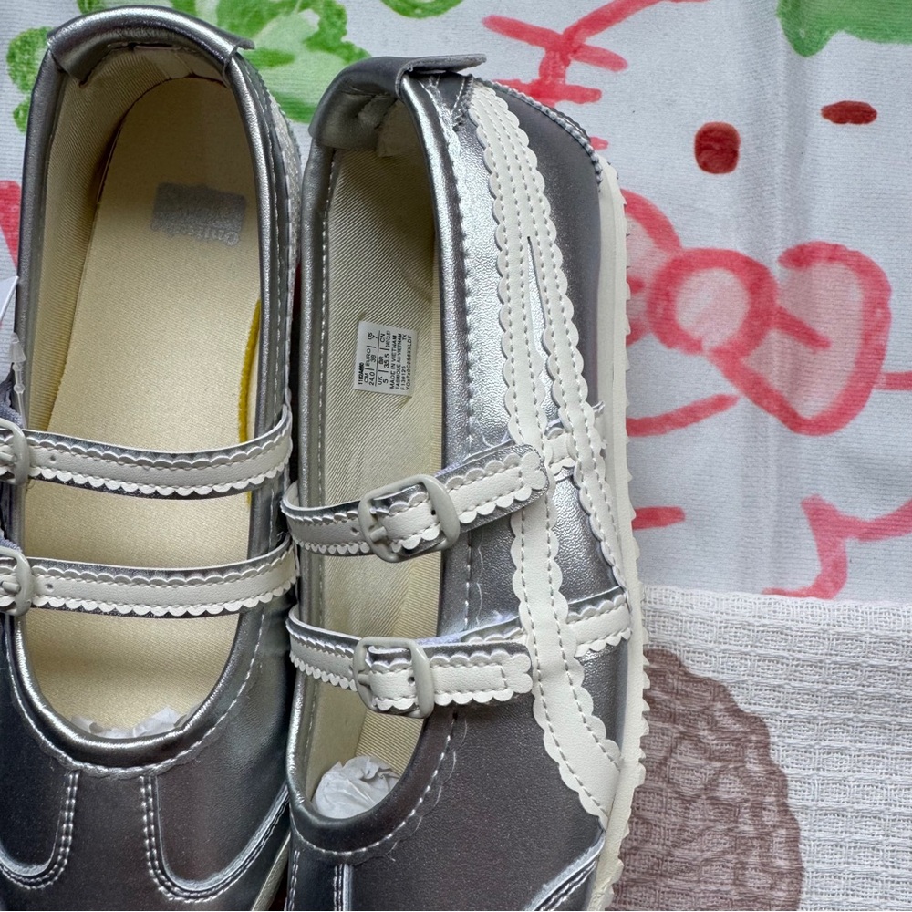 Onitsuka Tiger MEXICO 66 Silver Ballet Flats - Picture 4 of 7